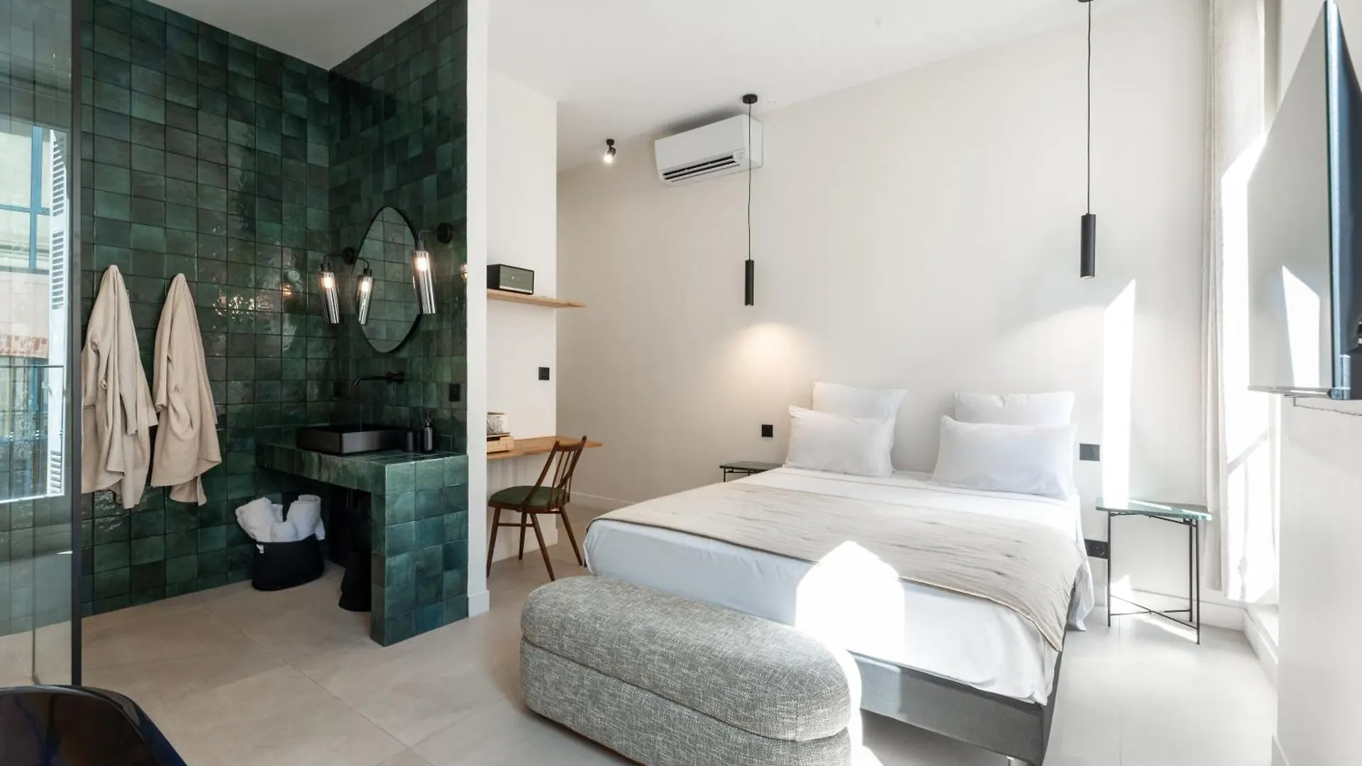 Hotel Mouchki Marseilles