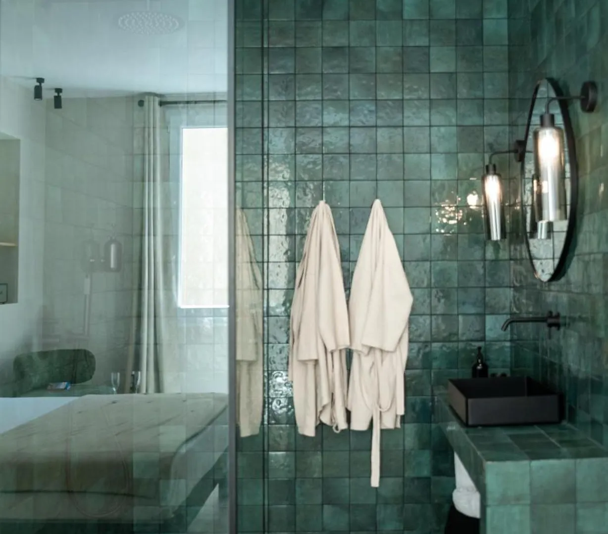 Hotel Mouchki Marseilles