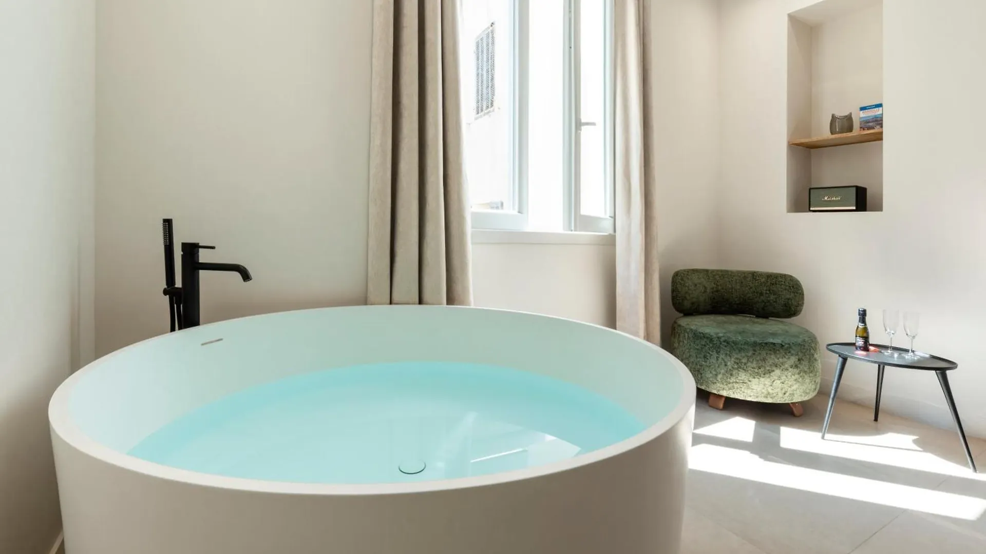 Hotel Mouchki Marseilles