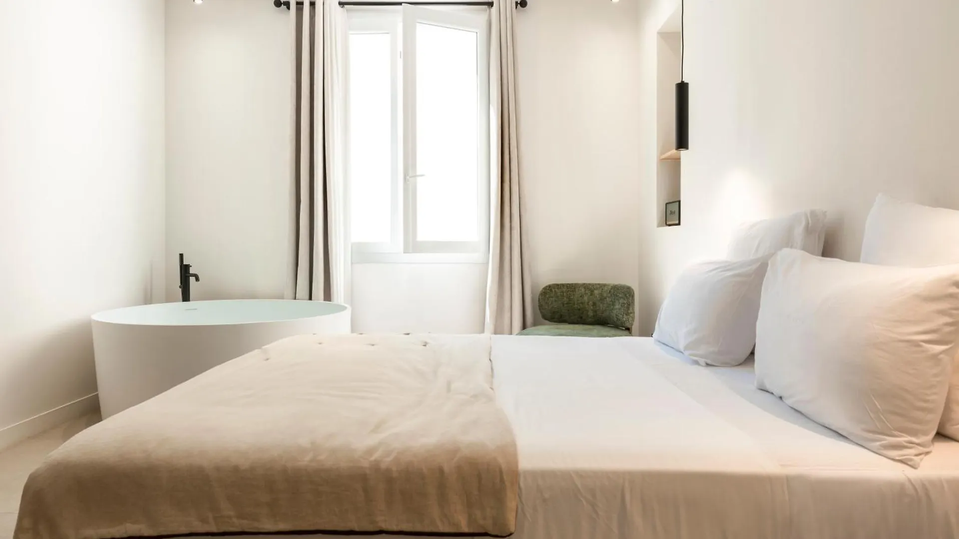 Hotel Mouchki Marseilles