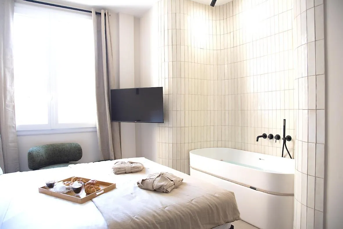 Hotel Mouchki Marseilles